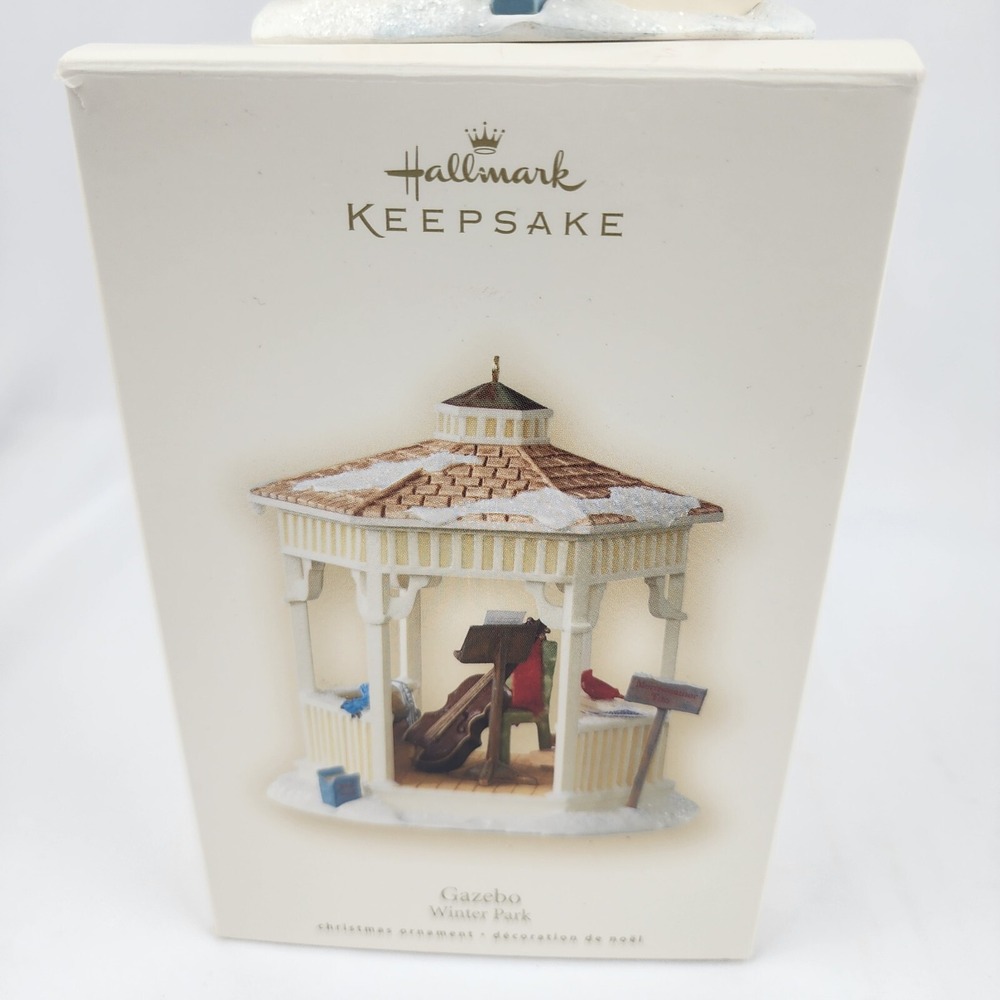 Hallmark 2007 Gazebo Winter Park Keepsake Ornament Musical Instruments detailed‎ - Picture 5 of 5